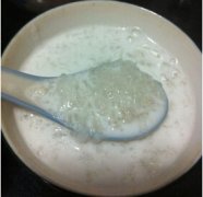 椰汁西米燕窝的做法,椰汁西米是一道香甜爽